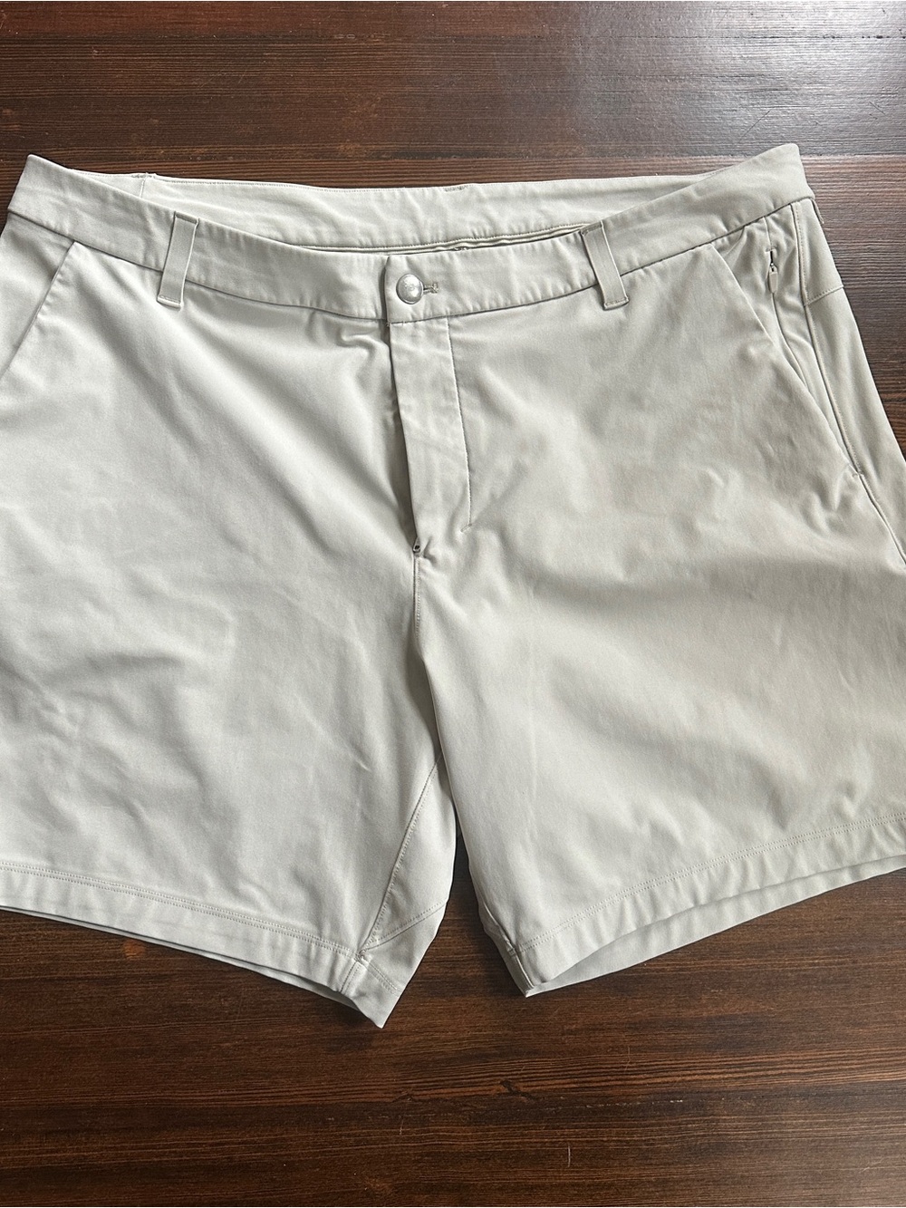 Lululemon Light Stone Men’s Shorts